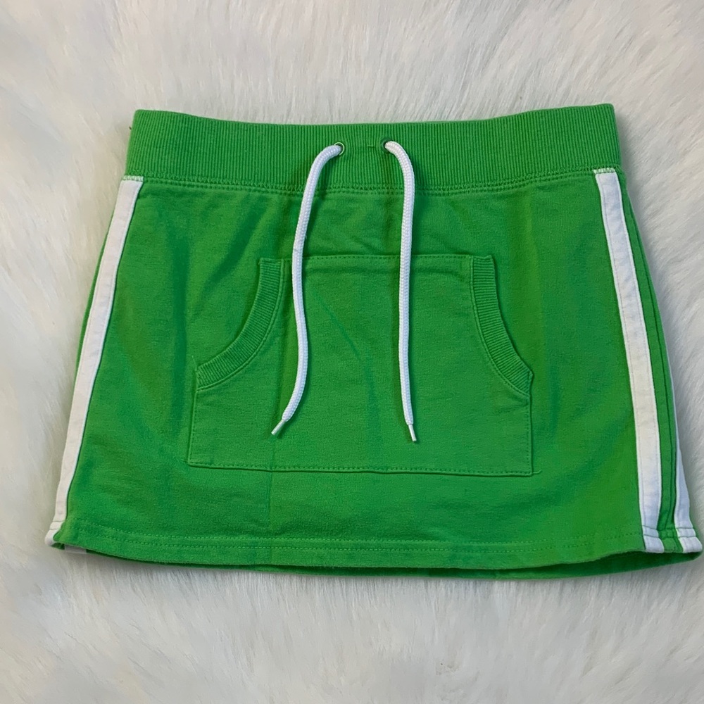 Prospirit Vibrant Green Skort with White Details Cotton/Spandex